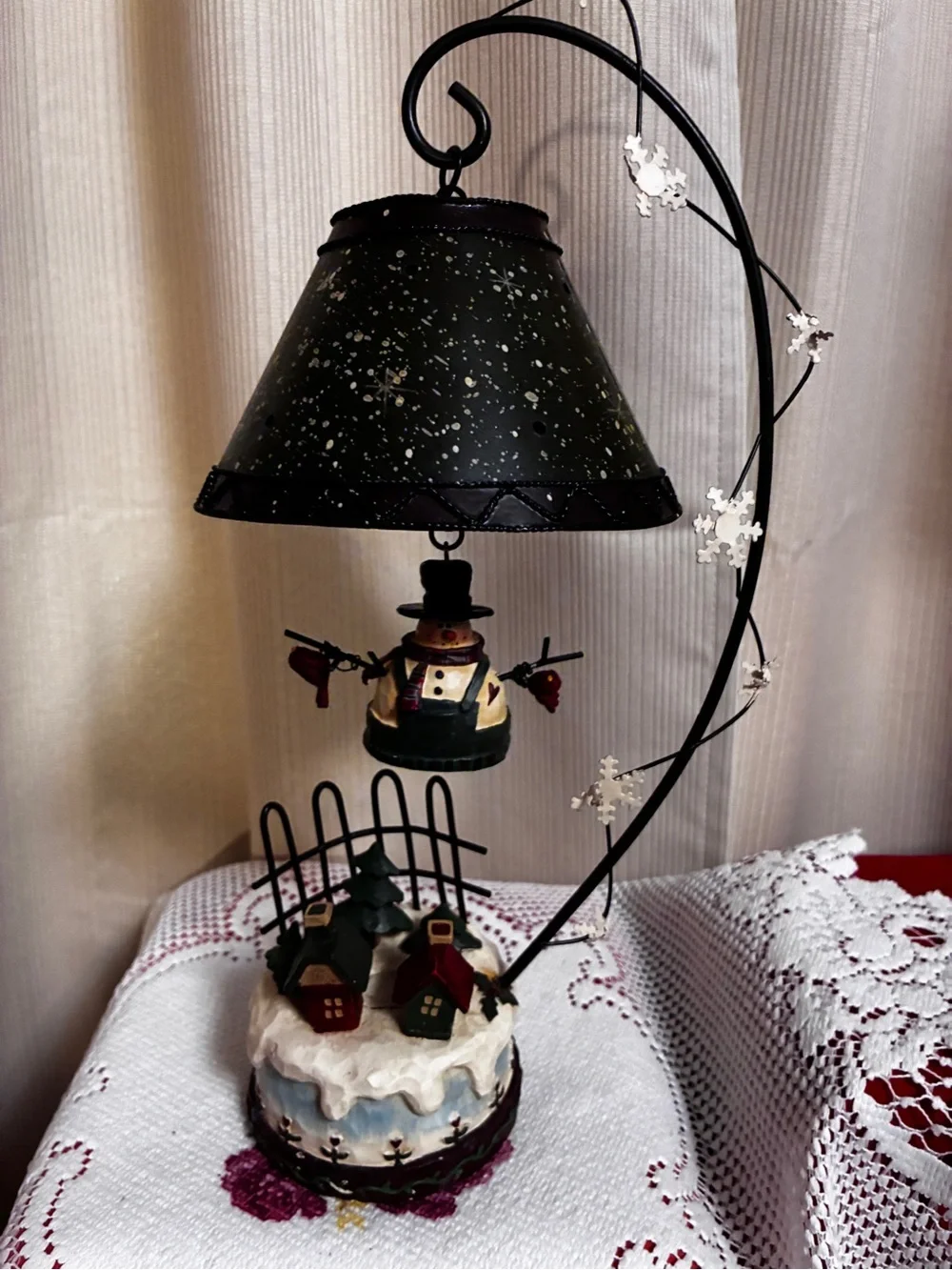 Forest Friends Green Snowman Table Tea light Lamp Holiday Decoration